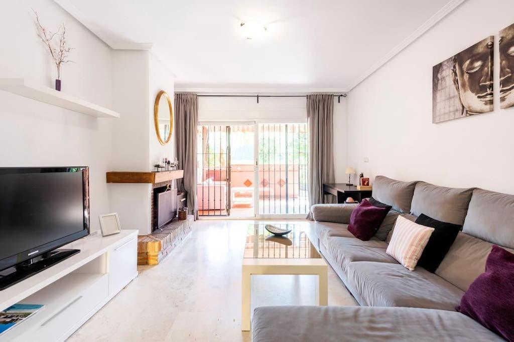 Apartamento En Marbella Guadalmina Primera Linea De Campo De Golf Los Cartujanos Eksteriør billede