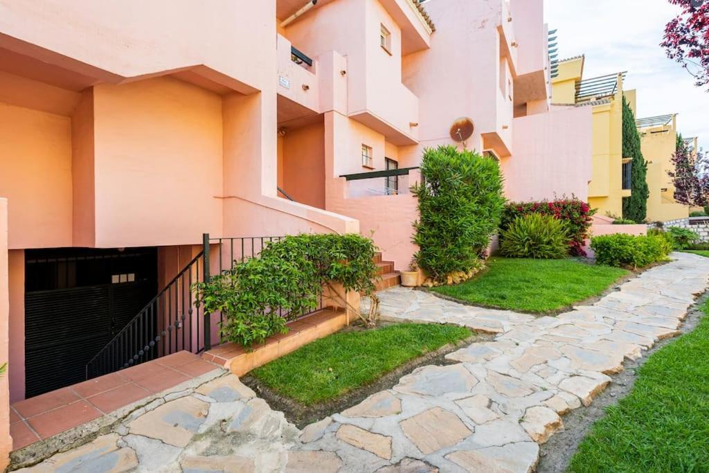 Apartamento En Marbella Guadalmina Primera Linea De Campo De Golf Los Cartujanos Eksteriør billede