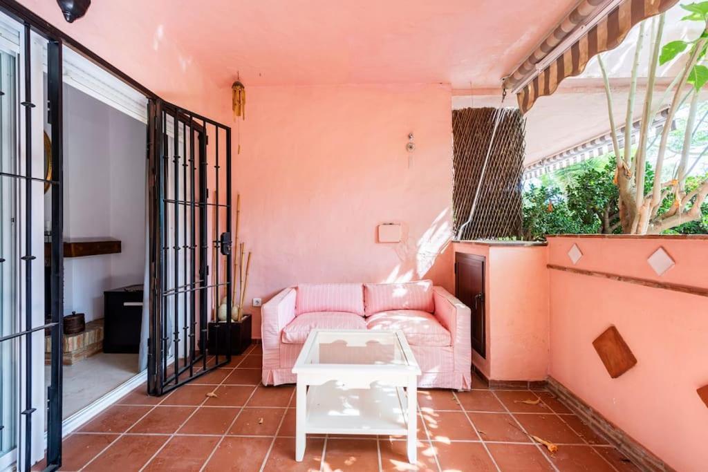 Apartamento En Marbella Guadalmina Primera Linea De Campo De Golf Los Cartujanos Eksteriør billede