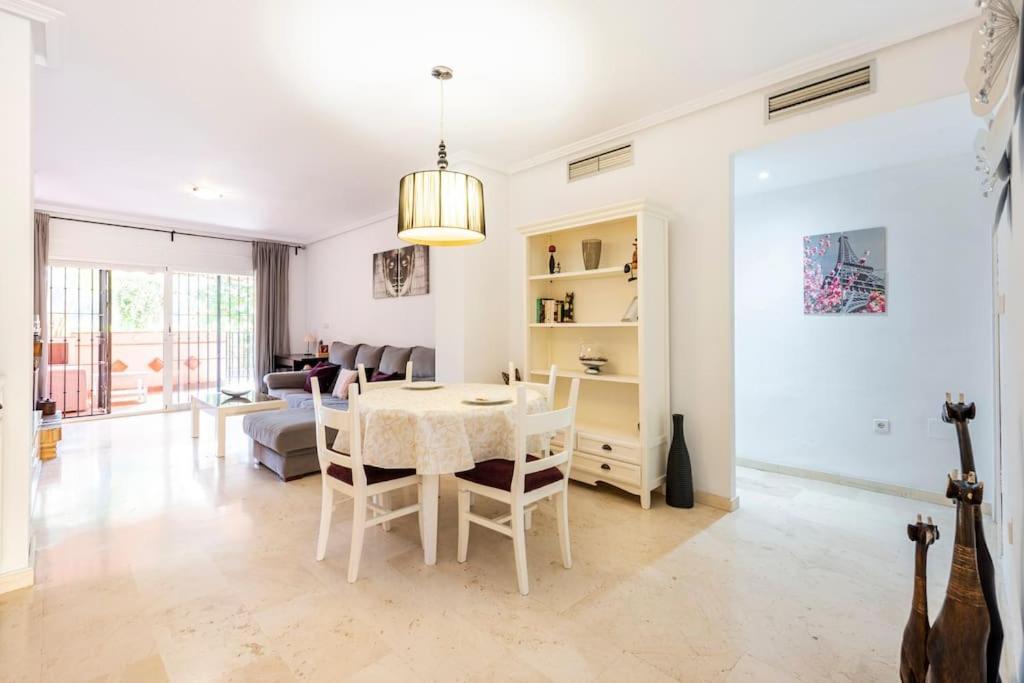 Apartamento En Marbella Guadalmina Primera Linea De Campo De Golf Los Cartujanos Eksteriør billede