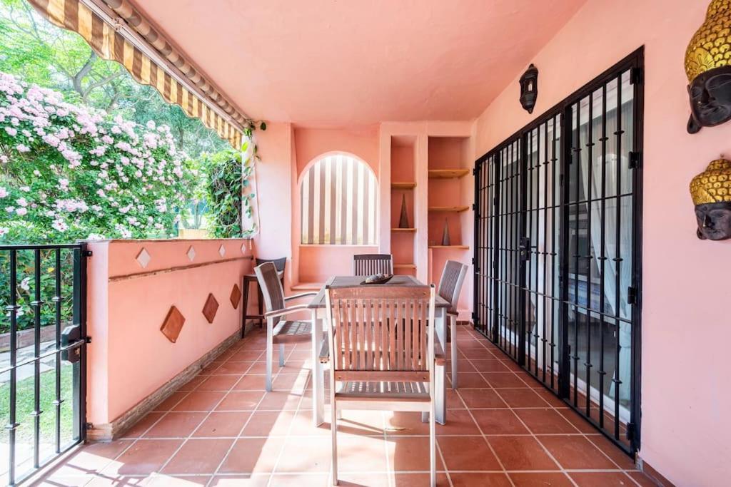 Apartamento En Marbella Guadalmina Primera Linea De Campo De Golf Los Cartujanos Eksteriør billede